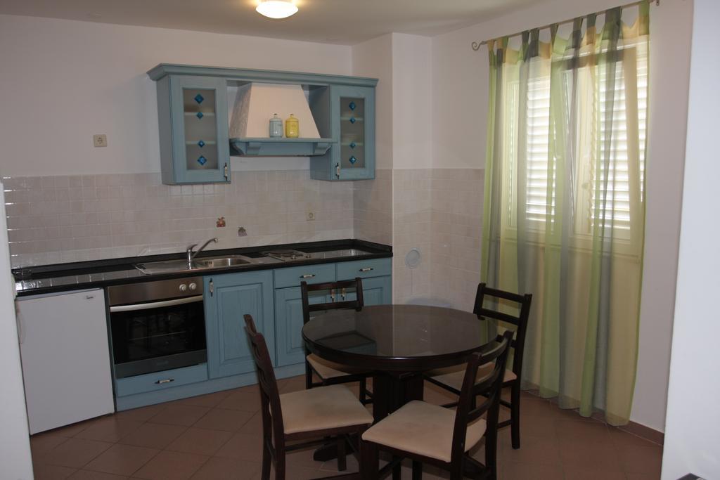 Apartments Ante Makarska Kamer foto